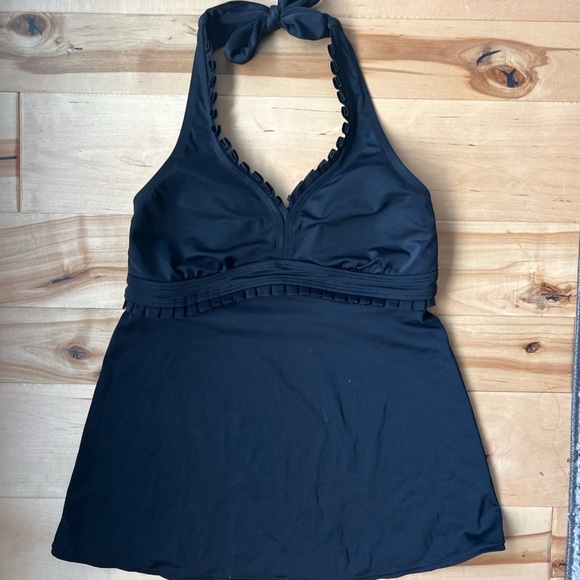 Liz Lange Other - Liz Lange maternity tankini top size xs